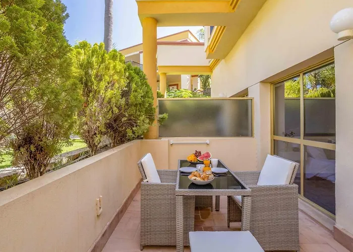 Oleholidays 405 Loft Romana Playa Junto Al Mar * Марбелья